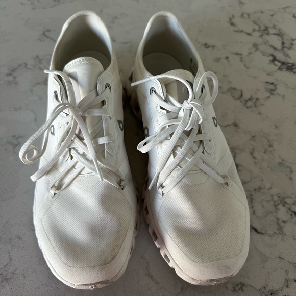 On cloud x 3 shoes - Picture 3 of 8